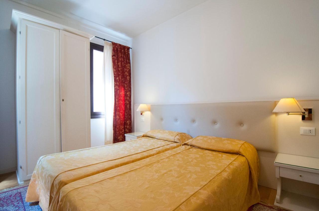 Albergo Ai Tolentini Venedig Exteriör bild
